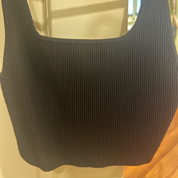 Babaton Sculpt Tank - Cropped - Picture 4 of 4